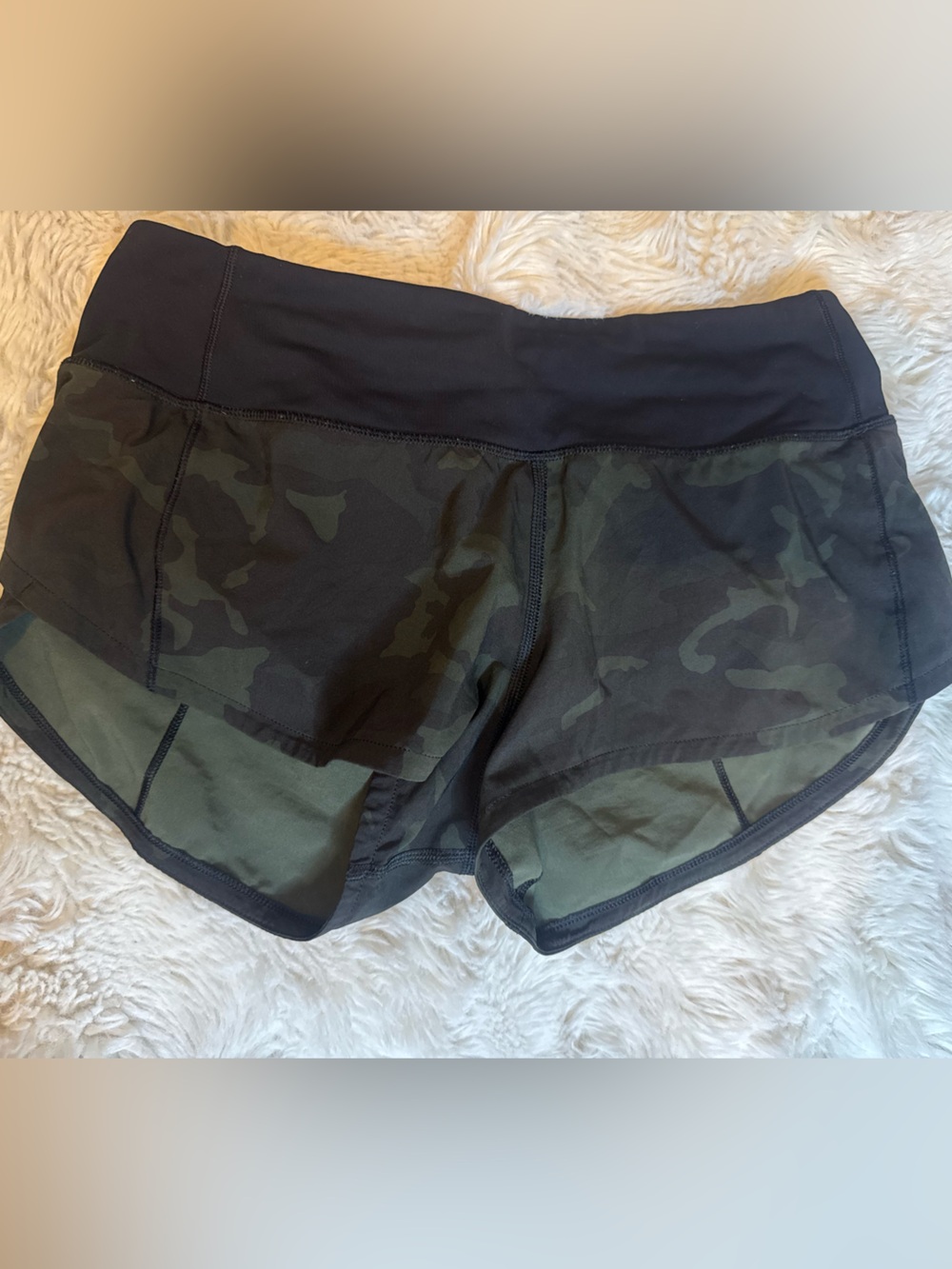 Lululemon camo speed up shorts